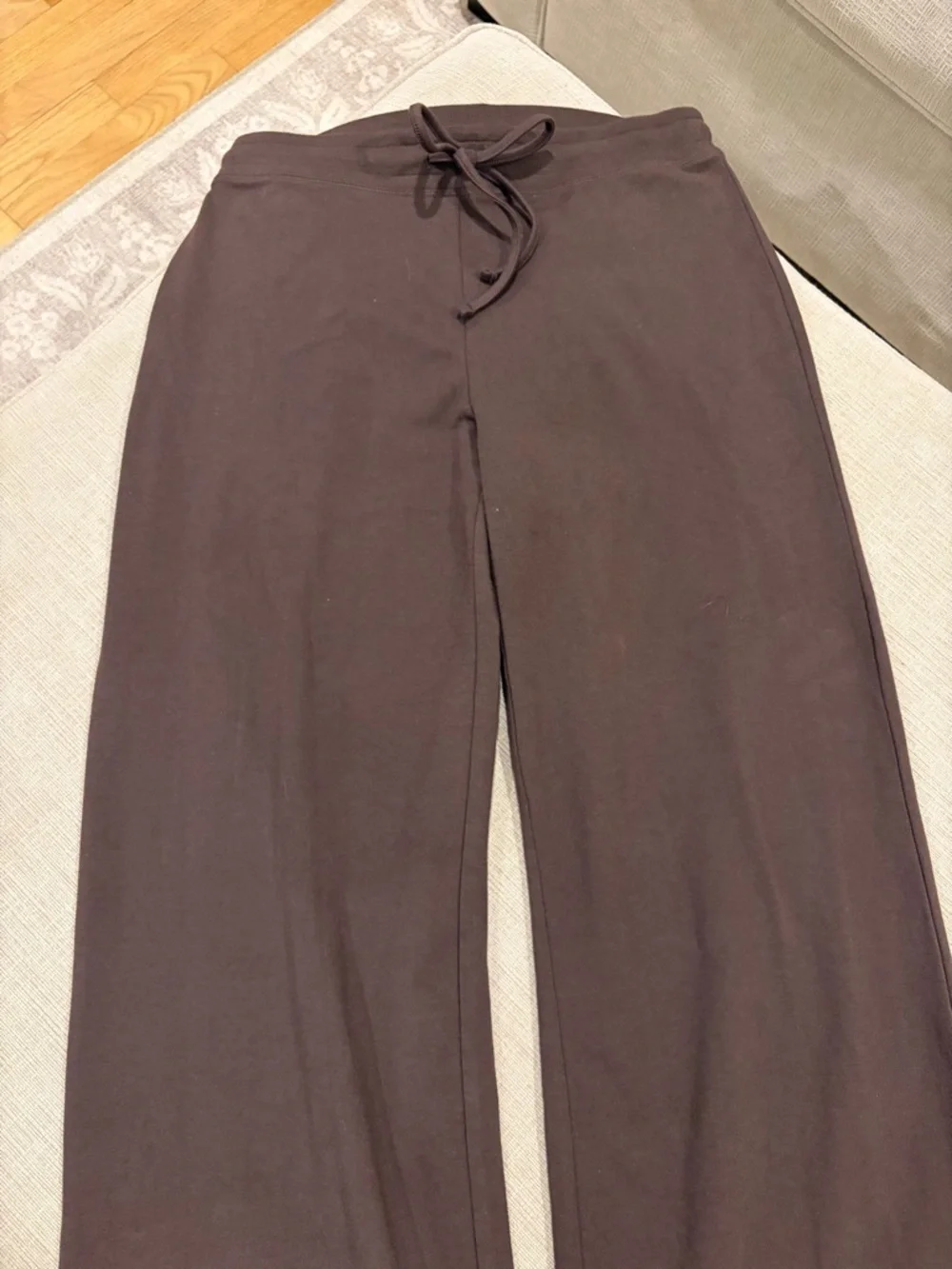 Aritzia Homestretch smooth vibe pant in brown size small NWOT - Picture 5 of 8